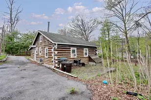 10 Echo Ln, West Milford, NJ 07480 - Photo 16