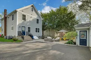 369 Chestnut St, Long Hill Township, NJ 07980 - Photo 36
