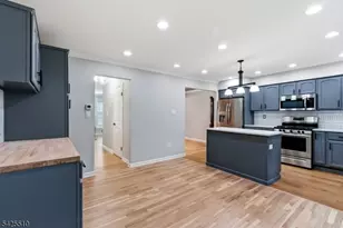 87 Hampshire Dr, Mendham, NJ 07945 - Photo 12