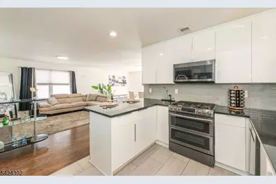 543-545 Livingston St, Elizabeth, NJ 07206 - Photo 10
