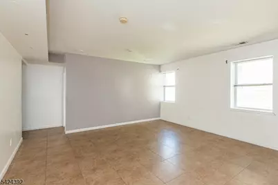 543-545 Livingston St, Elizabeth, NJ 07206 - Photo 22