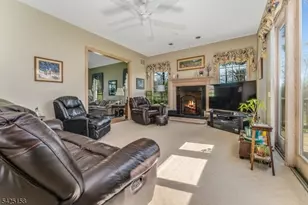 95 Pleasant Run Rd, Readington, NJ 08822 - Photo 8