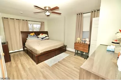 3 Laurel Ave, Maplewood, NJ 07040 - Photo 8