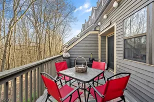 47 Manchester Ln, West Milford, NJ 07480 - Photo 44