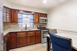 126 Franklin Terrace, Irvington, NJ 07111 - Photo 8