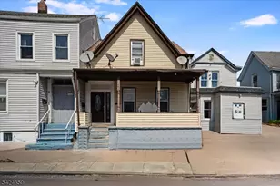 94 Manchester Ave, Paterson, NJ 07502 - Photo 28