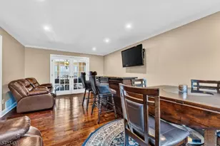 19 Daniel Dr, Hillsborough Township, NJ 08844 - Photo 6