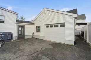 60 Westervelt Pl, Lodi, NJ 07644 - Photo 38