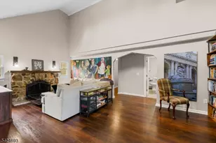 38 Falcon Dr, Mount Olive, NJ 07828 - Photo 4