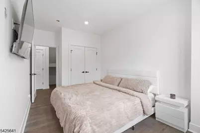 9 Minerva St #2, Jersey City, NJ 07304 - Photo 18
