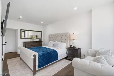 9 Minerva St #2, Jersey City, NJ 07304 - Photo 10