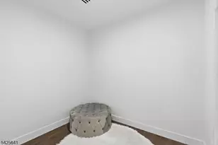9 Minerva St, Jersey City, NJ 07304 - Photo 14