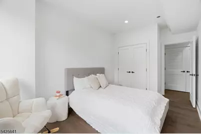 9 Minerva St #2, Jersey City, NJ 07304 - Photo 22