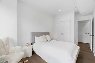 9 Minerva St, Jersey City, NJ 07304 - Photo 22