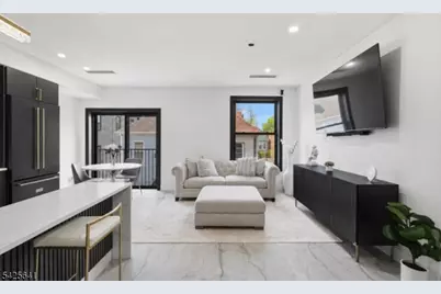 9 Minerva St #2, Jersey City, NJ 07304 - Photo 4