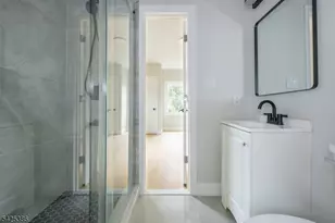 59 Watchung Ave, Montclair, NJ 07042 - Photo 14