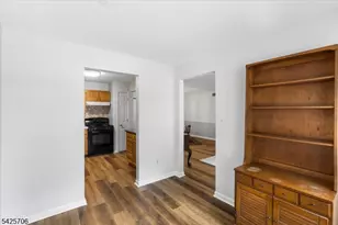 75 Crestview Ln, Mount Arlington, NJ 07856 - Photo 16