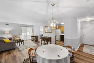 75 Crestview Ln, Mount Arlington, NJ 07856 - Photo 10