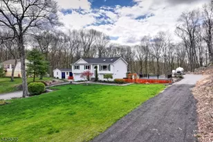 61 Lakeside Dr NW, Vernon, NJ 07461 - Photo 44