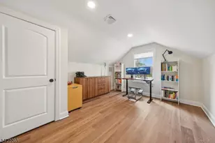 35 Lee Rd, Livingston, NJ 07039 - Photo 24
