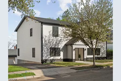 432 Jefferson St, Carlstadt, NJ 07072 - Photo 1