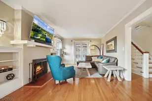 526 Highland Ave, Montclair, NJ 07043 - Photo 2