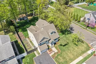 346 Retford Ave, Cranford Township, NJ 07016 - Photo 2