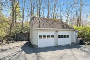 95 Wildwood Rd, Jefferson Township, NJ 07438 - Photo 28