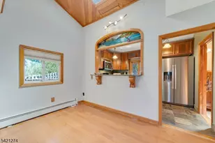 95 Wildwood Rd, Jefferson Township, NJ 07438 - Photo 6