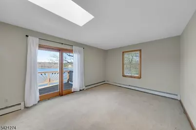 95 Wildwood Rd, Jefferson Township, NJ 07438 - Photo 22