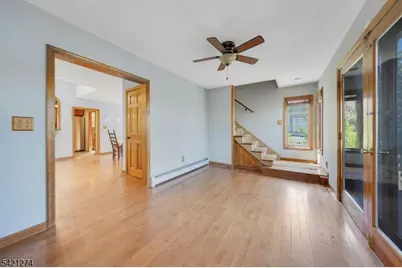 95 Wildwood Rd, Jefferson Township, NJ 07438 - Photo 16