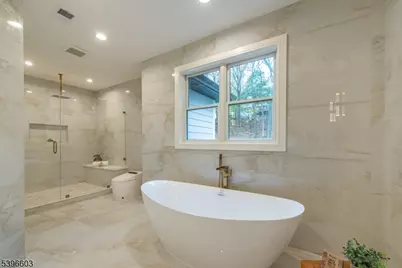 24 Cliffside Dr, Livingston, NJ 07039 - Photo 26