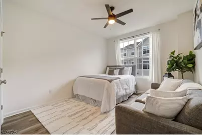 734 Station Rd, Dunellen, NJ 08812 - Photo 16
