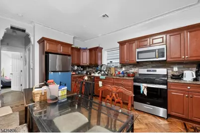174 Littleton Ave, Newark, NJ 07103 - Photo 10