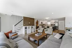 25 E 10th St, Linden, NJ 07036 - Photo 8