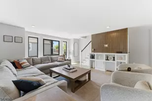 25 E 10th St, Linden, NJ 07036 - Photo 8