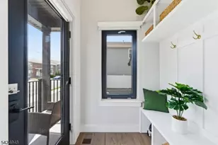 25 E 10th St, Linden, NJ 07036 - Photo 4