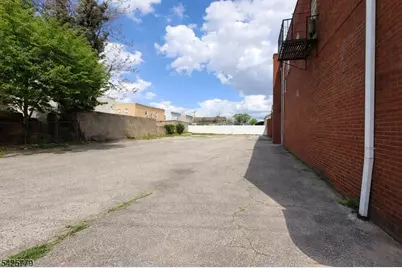 928 18th Ave, Newark, NJ 07106 - Photo 2