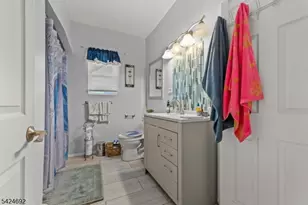 42-44 Scheerer Ave, Newark, NJ 07112 - Photo 18