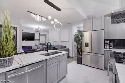 594 Belleville Ave, Belleville, NJ 07109 - Photo 14