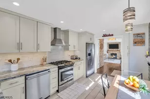 319 Myrtle Ave, Scotch Plains Township, NJ 07076 - Photo 4