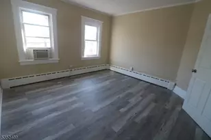 40 Mitchell St, West Orange Township, NJ 07052 - Photo 4