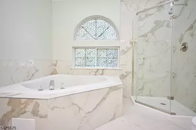 24 Straton Ct, Sayreville Boro, NJ 08859 - Photo 22