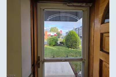 97 Frank St, Franklin Township, NJ 08873 - Photo 10