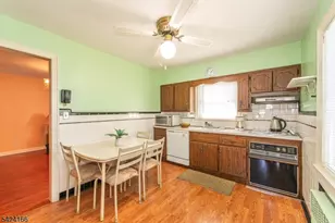 488 Grove St, Clifton, NJ 07013 - Photo 16