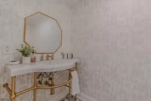18 Woodside Rd, Springfield, NJ 07081 - Photo 14