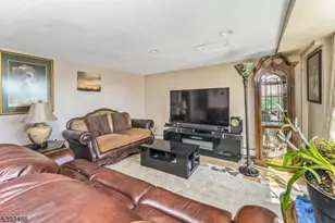 904 Sampson Ave, Alpha, NJ 08865 - Photo 18