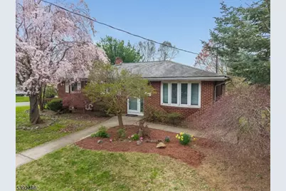 904 Sampson Ave, Alpha, NJ 08865 - Photo 1