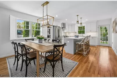 41 Milton Ave, Summit, NJ 07901 - Photo 6