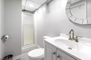 116 Westervelt Pl, Passaic, NJ 07055 - Photo 24